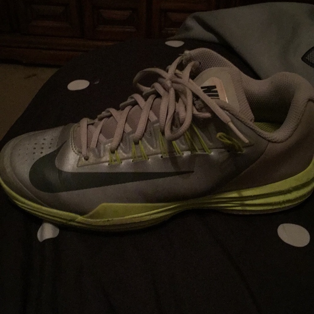 Nike lunar ballistic
